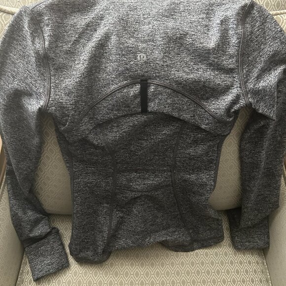 lululemon jacket - Picture 3 of 3